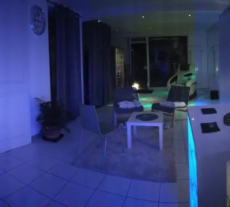 Neospa Apartment Villeurbanne